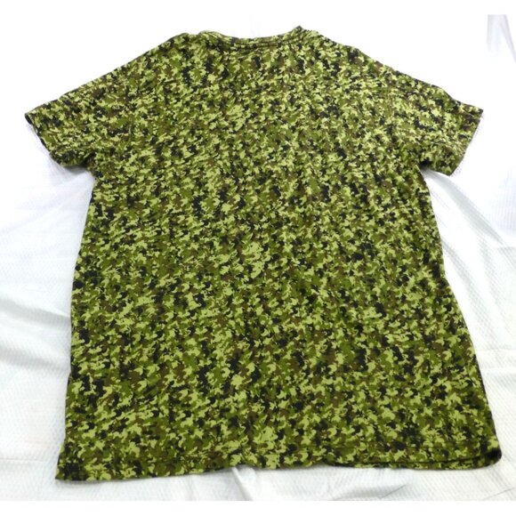 Zaxbys Camo Employee T-Shirt Large Camouflage Tee Green Fast Food Collector - Picture 5 of 6